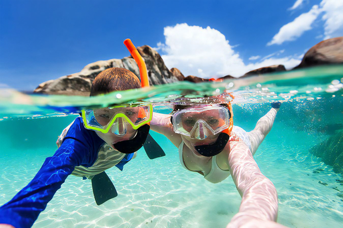 Snorkeling at Pigeon Island