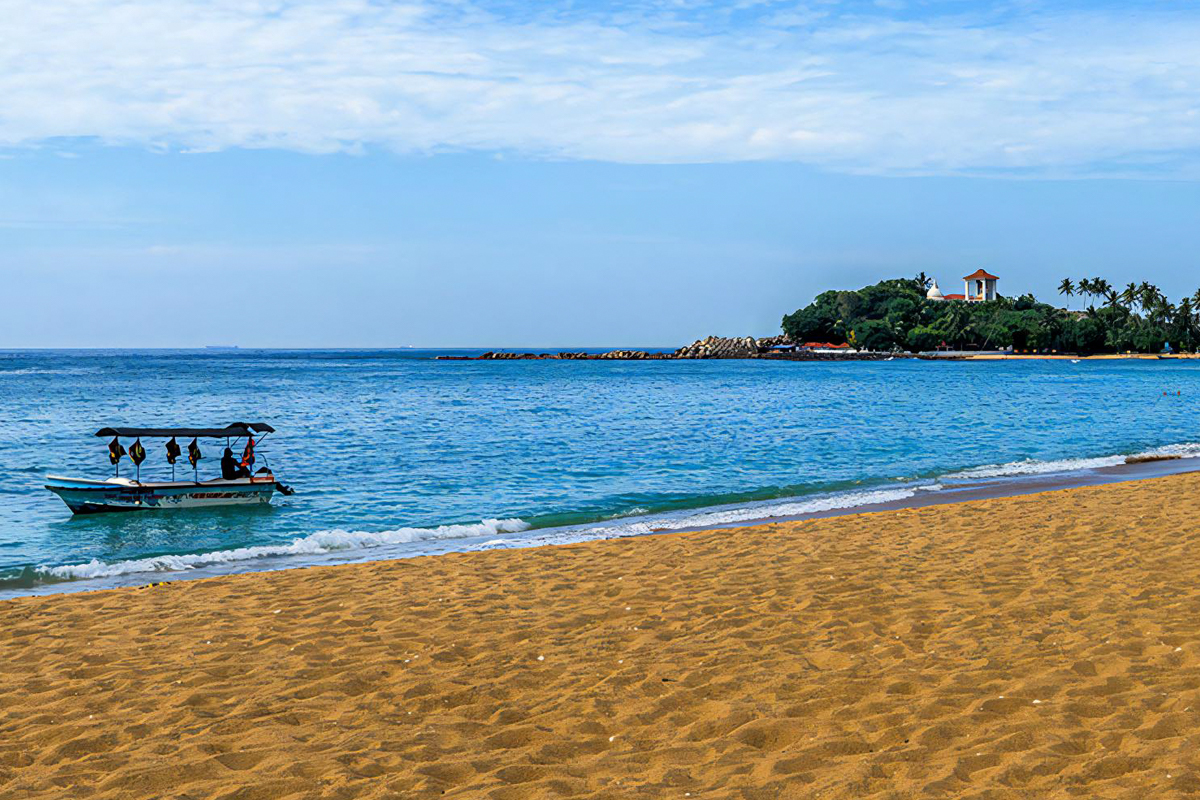 Snorkeling at Galle & Unawatuna Beach