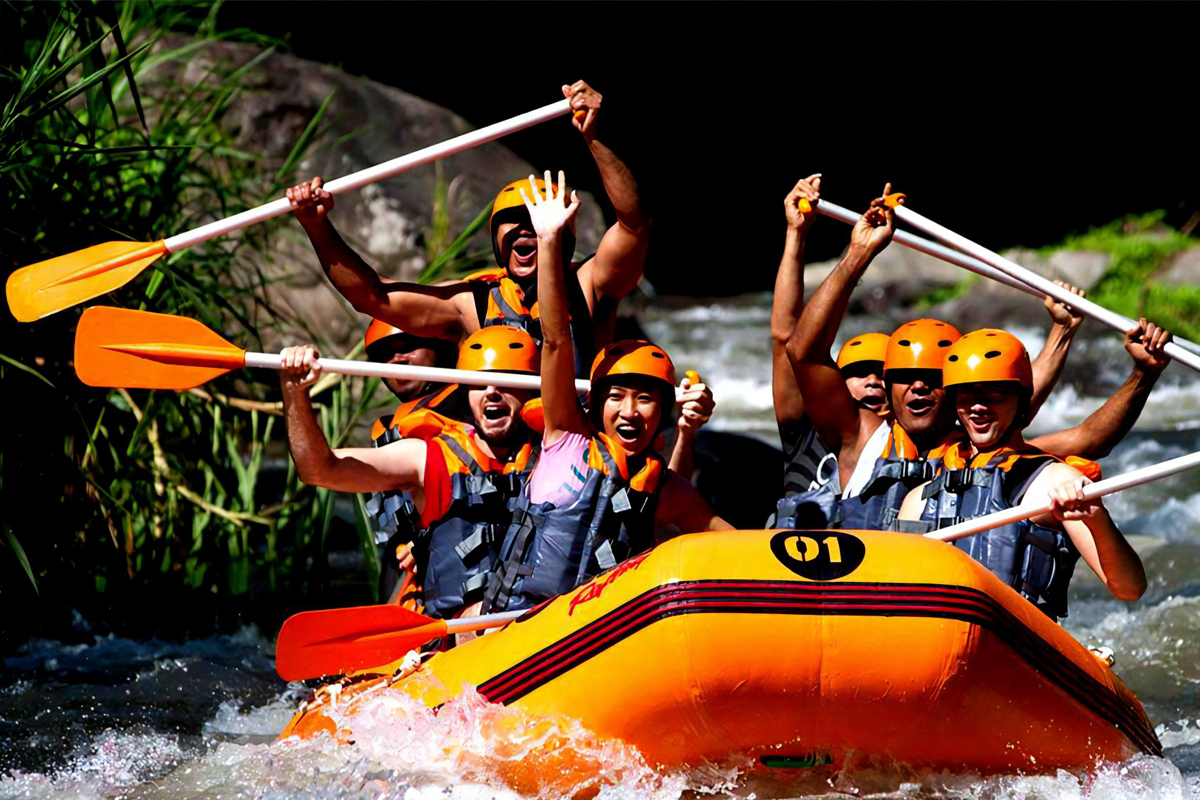 Water Rafting on the Kelani River in Kithulgala